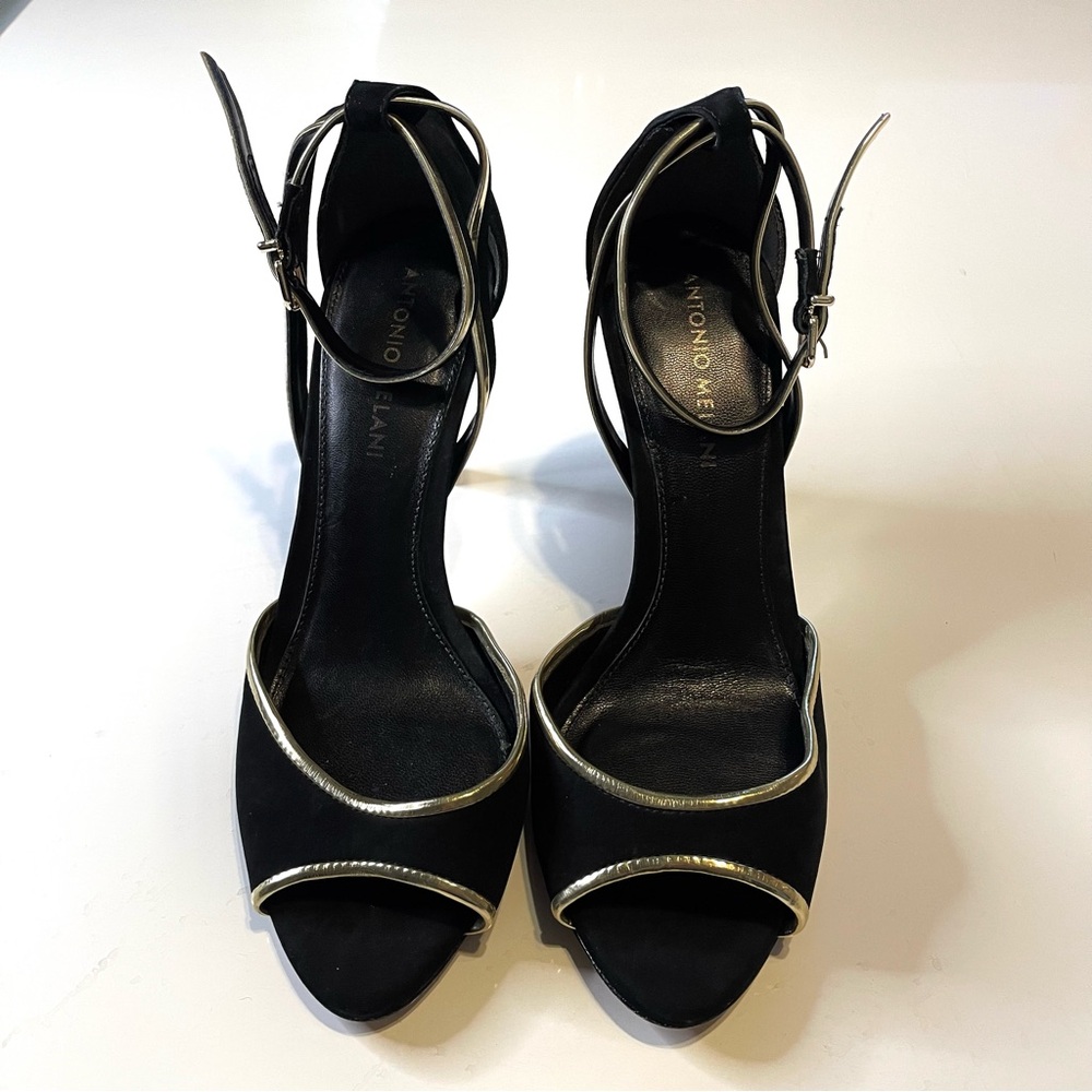 Antonio Melani Black and Gold Elegant Heels size 7.5